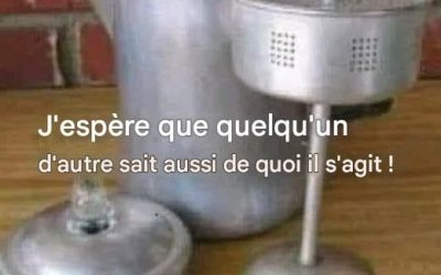 Le rituel perdu de la percolatrice à café : Le maître du café vintage C’est quoi ce bordel… trouvé dans le restaurant de ma grand-mère…. Le rituel perdu de la cafetière percolatrice : le maître de la fabrication vintage