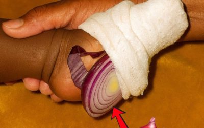 Le surprenant remède de l’oignon rouge dans la chaussette contre la toux et le nez bouché la nuit