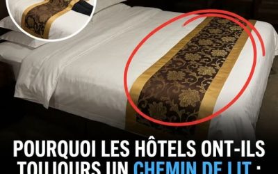 Ce tissu posé en travers du lit d’hôtel : voilà enfin à quoi il sert vraiment